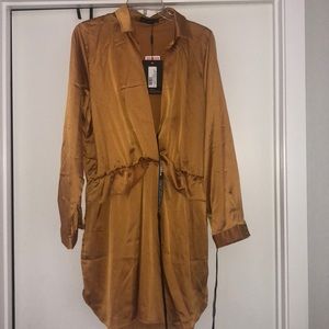 Gold Satin dress size 16/ Never worn